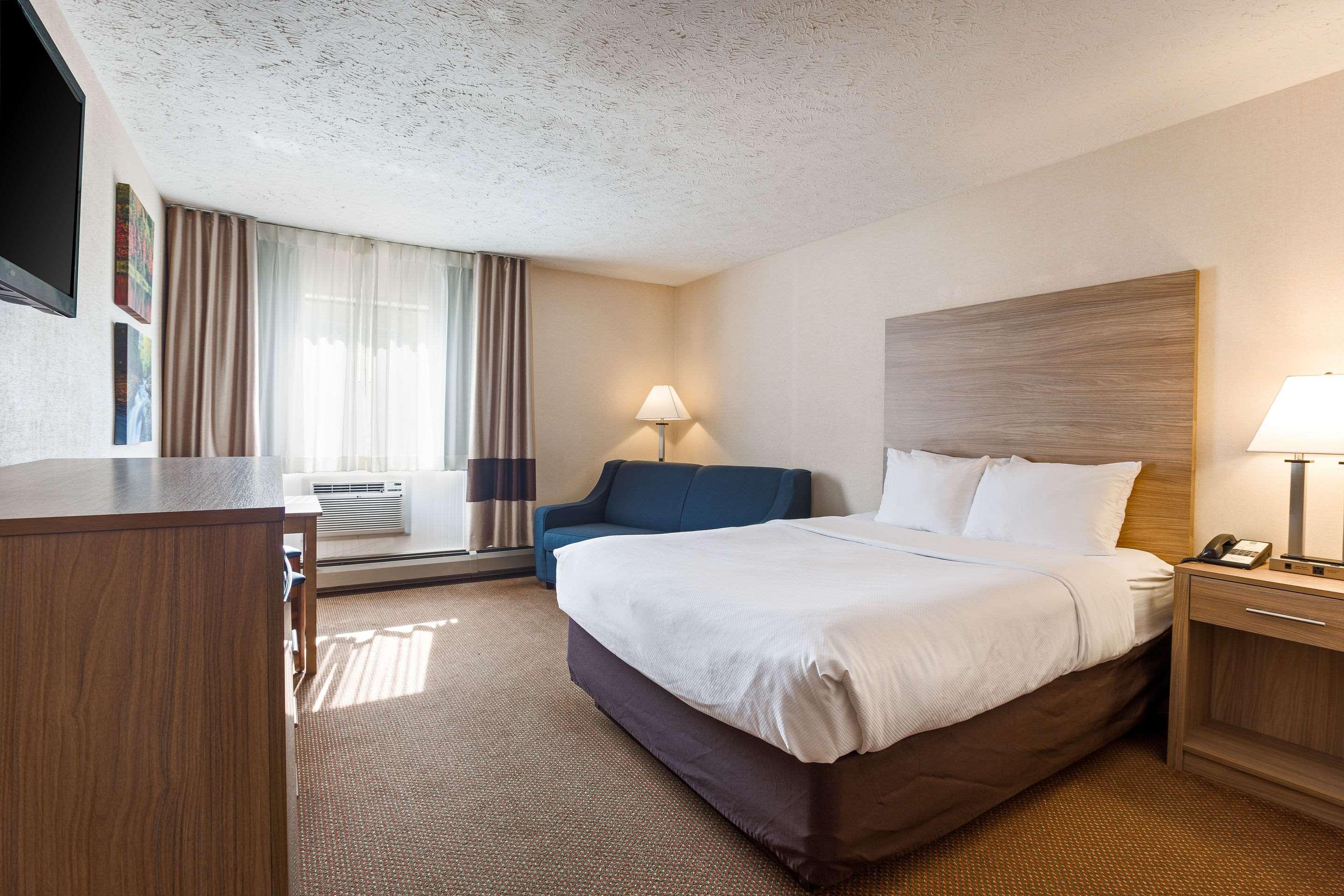 Quality Inn Petoskey-Harbor Springs Екстер'єр фото