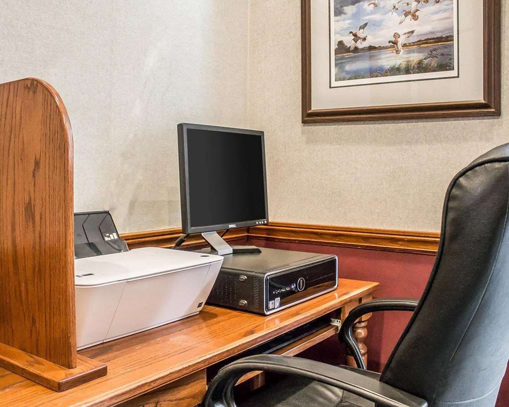 Quality Inn Petoskey-Harbor Springs Зручності фото
